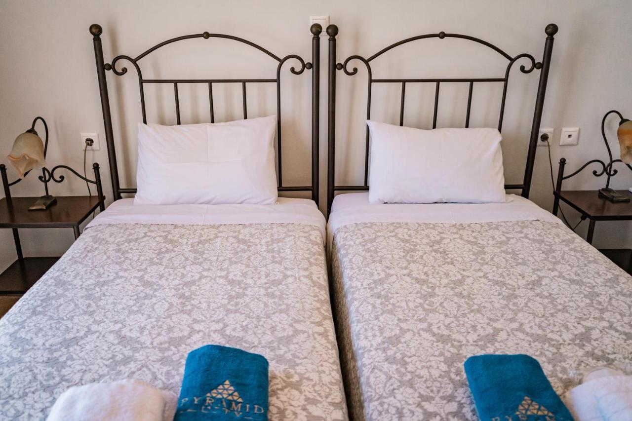 Pyramid City Villas Agios Spyridon  ภายนอก รูปภาพ