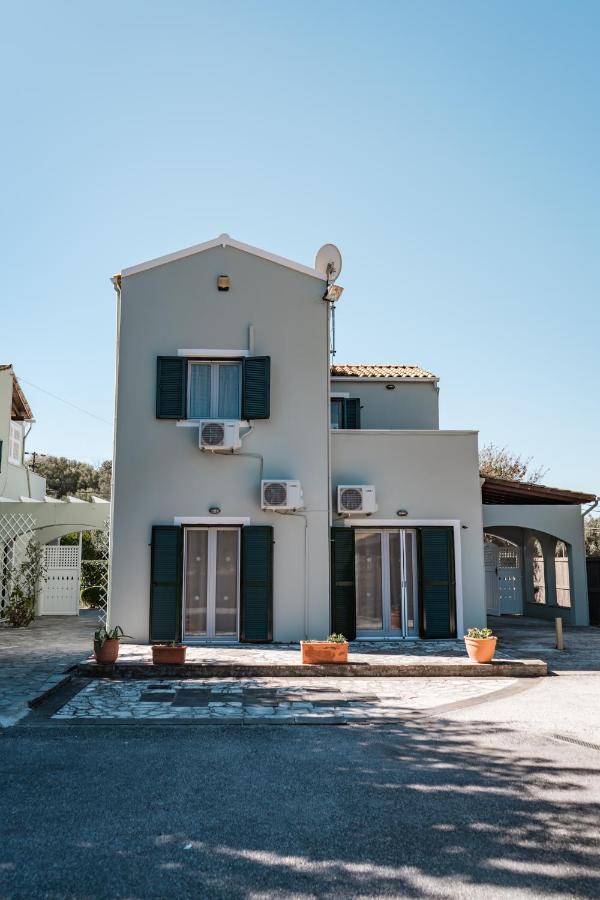 Pyramid City Villas Agios Spyridon  ภายนอก รูปภาพ