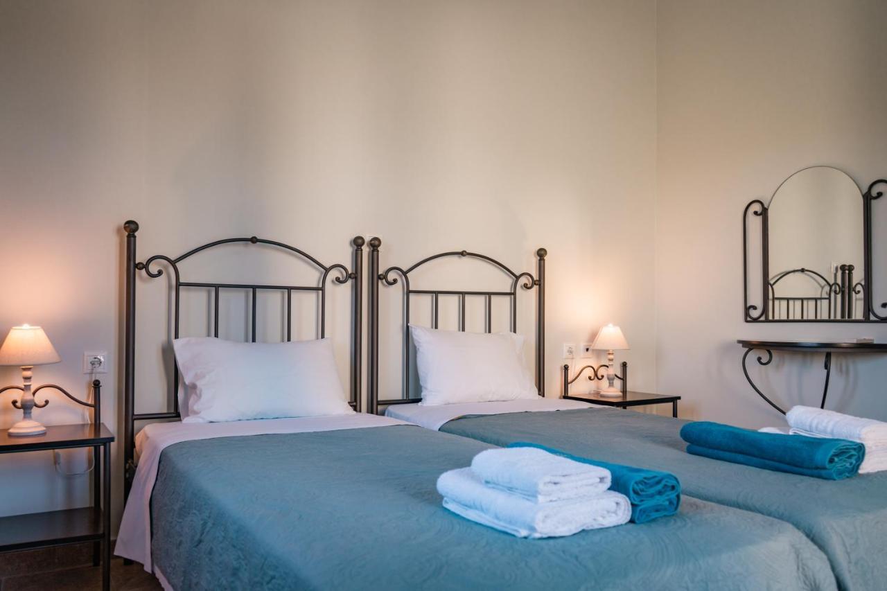 Pyramid City Villas Agios Spyridon  ภายนอก รูปภาพ