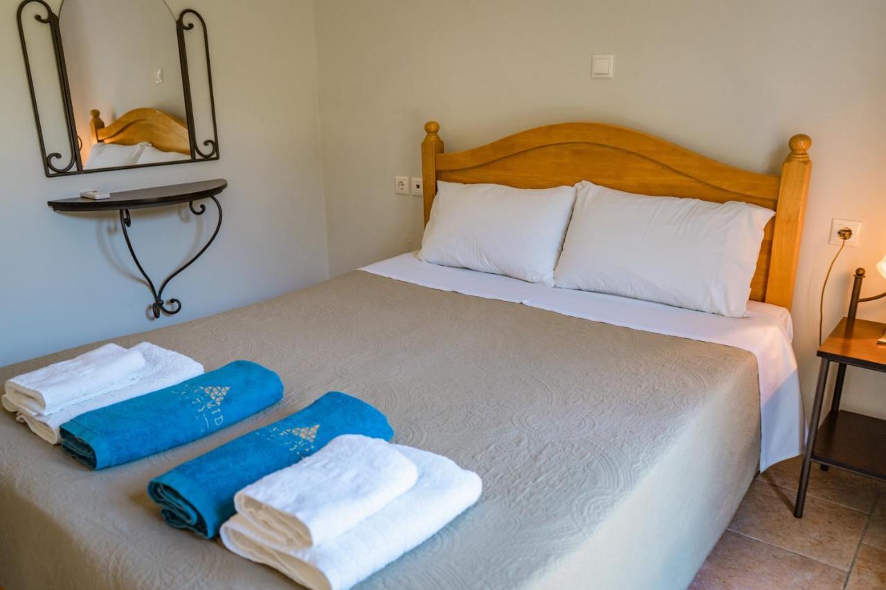 Pyramid City Villas Agios Spyridon  ภายนอก รูปภาพ