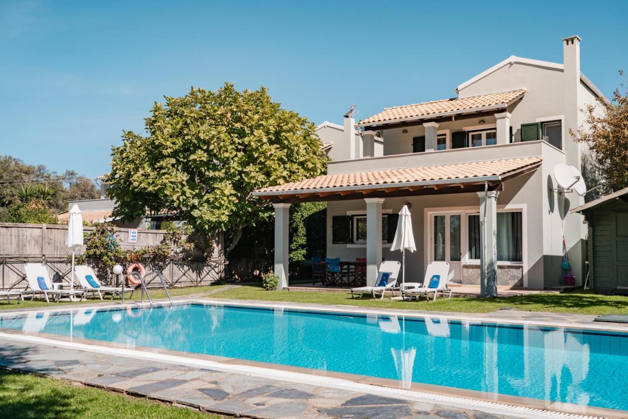 Pyramid City Villas Agios Spyridon  ภายนอก รูปภาพ