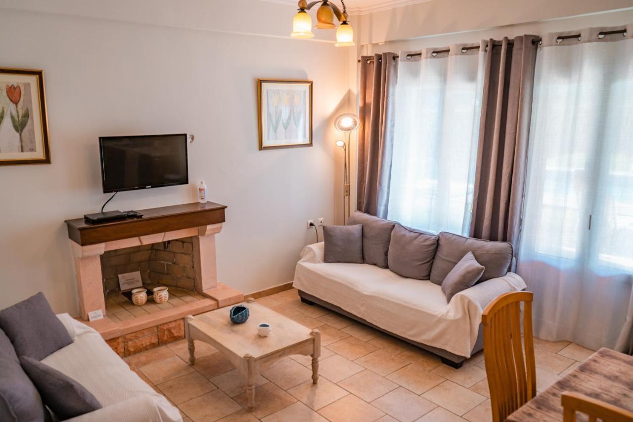 Pyramid City Villas Agios Spyridon  ภายนอก รูปภาพ