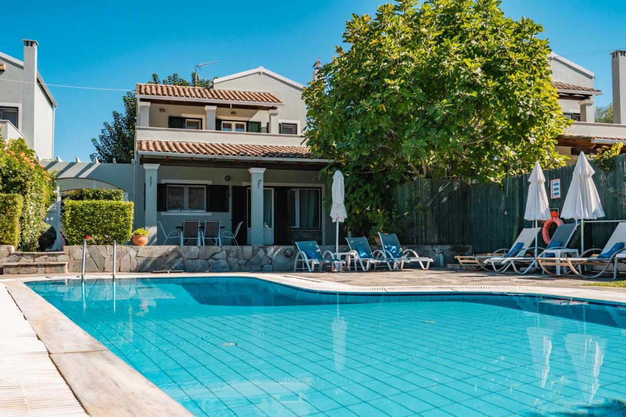 Pyramid City Villas Agios Spyridon  ภายนอก รูปภาพ